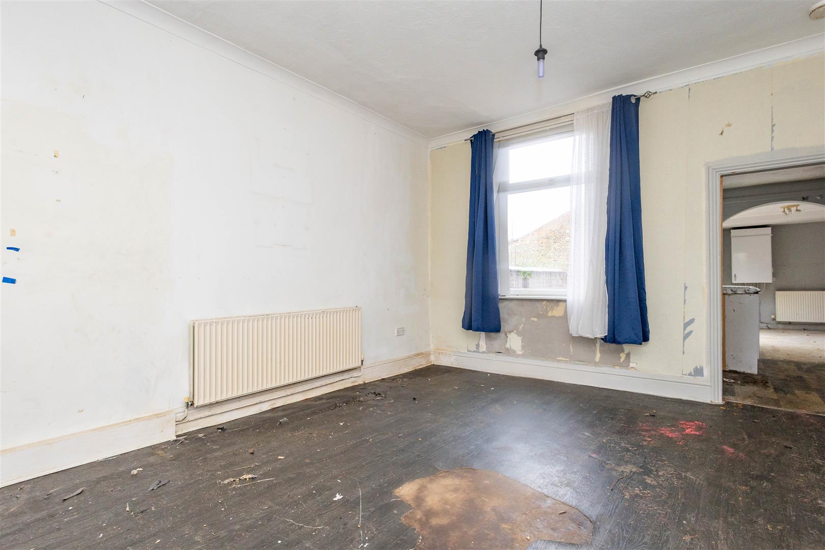 2 bed property in Stratford Road, Chorley